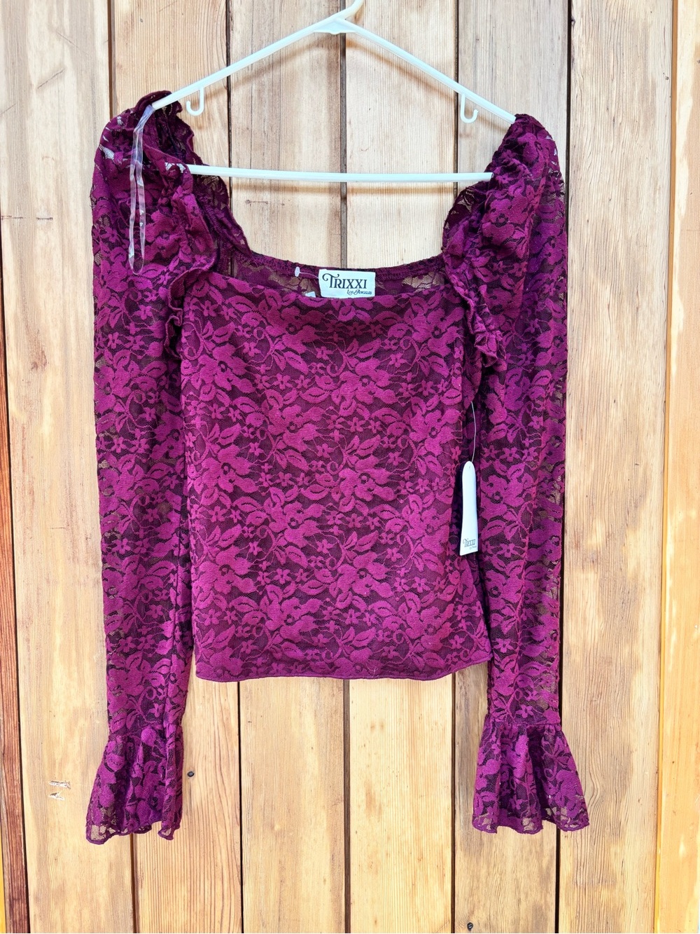 NWT Trixxi Los Angeles Magenta Floral Lace Square Neck Blouse - Size Small